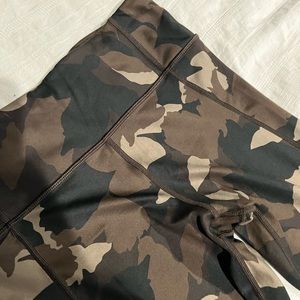 Athleta cropped leggings